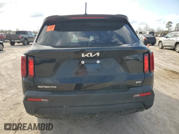2023 Kia Sorento LX with VIN 5XYRGDLC7PG166830, listed as a Copart auction lot 43582395 with 55,717 mi miles and Salvage Title. Bid and sale history available at carsss.com. Image 6.