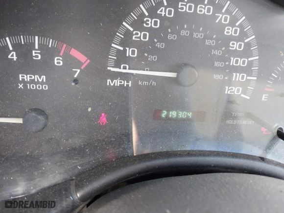 2002 Chevrolet Malibu with VIN 1G1ND52J02M603466, listed as a IAAI auction lot 37937910 with 219,304 mi miles. Bid and sale history available at carsss.com. Image 7.