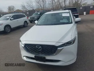 2025 Mazda CX-5 2.5 S Preferred Package with VIN JM3KFBCL5S0589890, listed as a IAAI auction lot 41899969 with 3,551 mi miles. Bid and sale history available at carsss.com. Image 12.