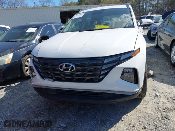 2024 Hyundai Tucson SEL with VIN 5NMJF3DE3RH373122, listed as a IAAI auction lot 41837945 with 11,521 mi miles and . Bid and sale history available at carsss.com. Image 12.