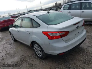 2012 Ford Focus SE with VIN 1FAHP3F21CL216439, listed as a IAAI auction lot 41672015 with 194,143 mi miles. Bid and sale history available at carsss.com. Image 3.