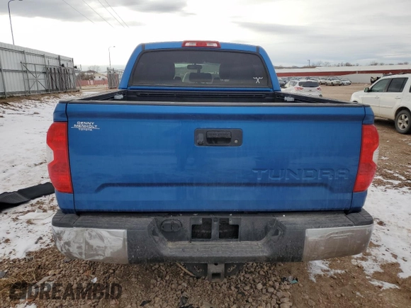 2017 Toyota Tundra Limited z VIN 5TFHW5F1XHX615236, wystawiony jako Copart lot #85672604 z przebiegiem 108 302 mil mil oraz Szkoda całkowita • Salvage title. Historia ofert i sprzedaży dostępna na DreamBid. Obrazek 6.