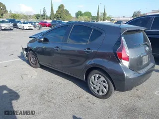 2015 Toyota Prius c One with VIN JTDKDTB33F1585004, listed as a IAAI auction lot 41950129 with 209,233 mi miles. Bid and sale history available at carsss.com. Image 3.