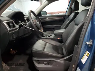 2019 Volkswagen Atlas SE z VIN 1V2UR2CA3KC566838, wystawiony jako Copart lot #53525575 z przebiegiem 60 914 mil mil oraz Szkoda całkowita • Salvage title. Historia ofert i sprzedaży dostępna na DreamBid. Obrazek 7.