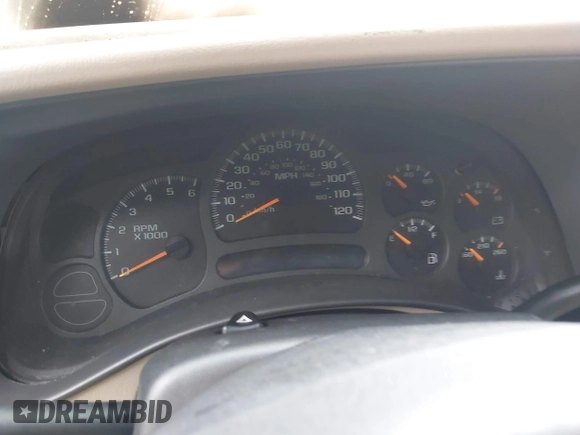 2003 Chevrolet Tahoe LS z VIN 1GNEC13Z73J164865, wystawiony jako IAAI lot #42213688 z przebiegiem Nie podano mil oraz . Historia ofert i sprzedaży dostępna na DreamBid. Obrazek 7.