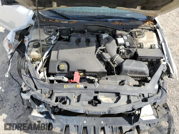 2010 Lincoln MKZ with VIN 3LNHL2GC9AR620509, listed as a Copart auction lot 54295995 with Not Provided miles and Clean Title. Bid and sale history available at DreamBid. Image 11.