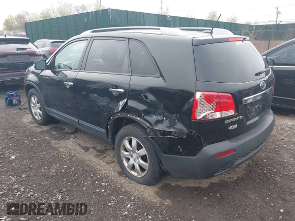 2011 Kia Sorento LX with VIN 5XYKT4A18BG186432, listed as a IAAI auction lot 42065088 with 202,122 mi miles. Bid and sale history available at carsss.com. Image 3.