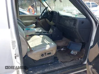 2001 Chevrolet Tahoe LS with VIN 1GNEC13T51J311841, listed as a IAAI auction lot 41633746 with Not provided miles and . Bid and sale history available at DreamBid. Image 5.