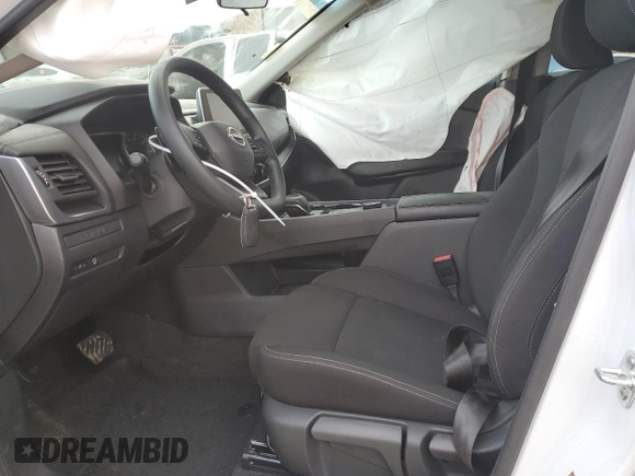 2025 Nissan Rogue S z VIN 5N1BT3AB8SC765522, wystawiony jako Copart lot #88265865 z przebiegiem 3 615 mil mil oraz Szkoda całkowita • Salvage title. Historia ofert i sprzedaży dostępna na DreamBid. Obrazek 7.
