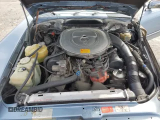 1988 Mercedes-Benz 560 SL with VIN WDBBA48D8JA090190, listed as a Copart auction lot 85241444 with 197,013 mi miles and Salvage Title. Bid and sale history available at carsss.com. Image 11.