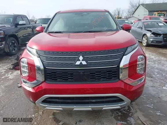 2024 Mitsubishi Outlander SE with VIN JA4J4VA88RZ025614, listed as a IAAI auction lot 41587897 with 5,948 mi miles. Bid and sale history available at carsss.com. Image 12.