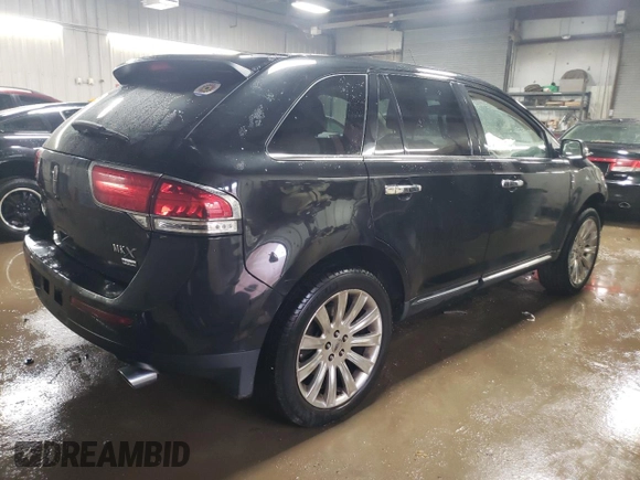 2012 Lincoln MKX with VIN 2LMDJ8JK5CBL12279, listed as a Copart auction lot 44218985 with 111,768 mi miles and Salvage Title. Bid and sale history available at DreamBid. Image 3.