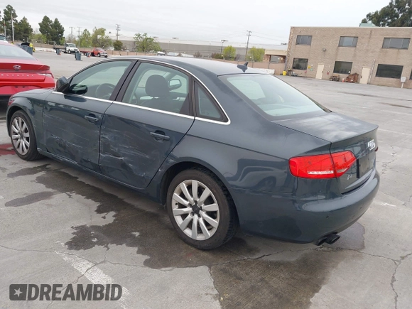 2010 Audi A4 Premium Plus z VIN WAUEFAFL5AN008852, wystawiony jako IAAI lot #41968853 z przebiegiem 119 526 mil mil oraz . Historia ofert i sprzedaży dostępna na DreamBid. Obrazek 3.
