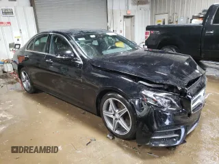 2017 Mercedes-Benz E-Class E 300 Luxury with VIN WDDZF4KB5HA151066, listed as a Copart auction lot 37743513 with 57,080 mi miles. Bid and sale history available at carsss.com. Image 4.