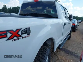 2018 Ford F-250 XL with VIN 1FT7W2B63JEB70397, listed as a IAAI auction lot 41637099 with 163,126 mi miles and . Bid and sale history available at DreamBid. Image 18.