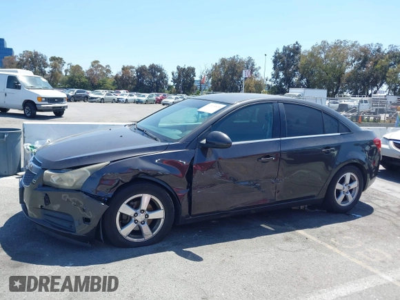 2014 Chevrolet Cruze 1LT z VIN 1G1PC5SB5E7154437, wystawiony jako IAAI lot #42215520 z przebiegiem 152 834 mil mil oraz . Historia ofert i sprzedaży dostępna na DreamBid. Obrazek 15.