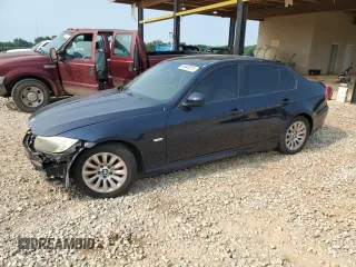 2009 BMW 3 Series 328i with VIN WBAPH77579NL84471, listed as a Copart auction lot 58949815 with 187,598 mi miles and Salvage title. Bid and sale history available at DreamBid. Image 1.