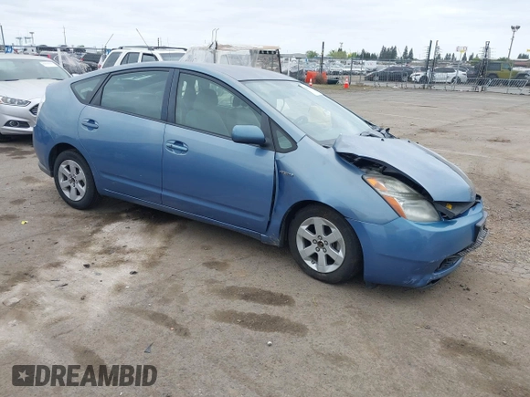 2008 Toyota Prius with VIN JTDKB20U887724846, listed as a IAAI auction lot 42062343 with 157,361 mi miles. Bid and sale history available at carsss.com. Image 1.