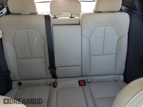 2019 Volvo XC40 Momentum z VIN YV4162XZ0K2004248, wystawiony jako Copart lot #67980802 z przebiegiem 69 296 mil mil oraz . Historia ofert i sprzedaży dostępna na DreamBid. Obrazek 10.