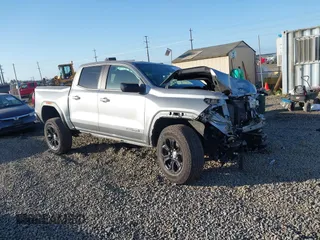 2024 GMC Canyon 2WD Elevation with VIN 1GTP5BEK0R1129742, listed as a IAAI auction lot 40487317 with 13,057 mi miles. Bid and sale history available at carsss.com. Image 1.
