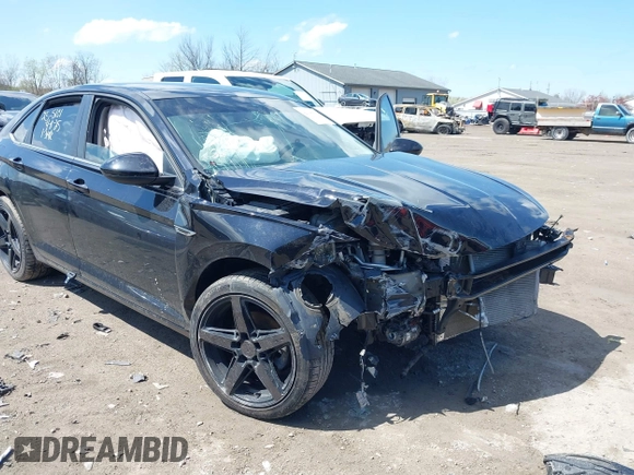 2019 Volkswagen Jetta SEL z VIN 3VWE57BU1KM060382, wystawiony jako IAAI lot #42048630 z przebiegiem 68 089 mil mil oraz . Historia ofert i sprzedaży dostępna na DreamBid. Obrazek 6.