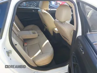 2016 Chevrolet Impala LTZ z VIN 2G1WC5E36G1139672, wystawiony jako IAAI lot #41382735 z przebiegiem 120 358 mil mil oraz . Historia ofert i sprzedaży dostępna na DreamBid. Obrazek 8.