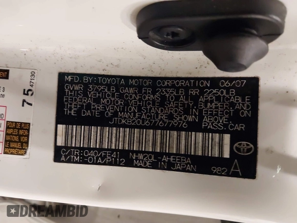 2007 Toyota Prius with VIN JTDKB20U677677976, listed as a IAAI auction lot 41777887 with 211,290 mi miles. Bid and sale history available at carsss.com. Image 9.