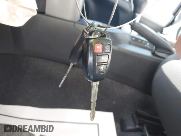 2016 Toyota RAV4 XLE с VIN 2T3RFREV3GW453890, выставлен на аукционе IAAI как лот 41987922 с пробегом 109 783 миль миль и . История ставок и продаж доступна на DreamBid. Изображение 11.