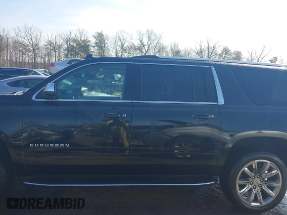 2019 Chevrolet Suburban Premier with VIN 1GNSKJKC7KR146269, listed as a IAAI auction lot 41498314 with 89,402 mi miles and . Bid and sale history available at DreamBid. Image 14.