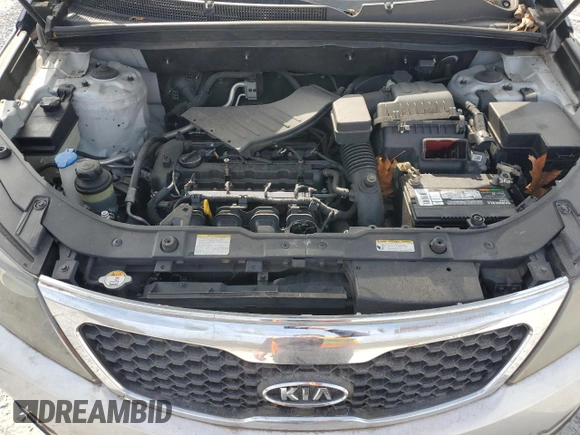 2011 Kia Sorento LX with VIN 5XYKT3A16BG133657, listed as a Copart auction lot 44111845 with 288,465 mi miles and Clean Title. Bid and sale history available at carsss.com. Image 12.
