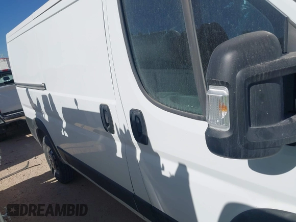 2023 Ram ProMaster Cargo with VIN 3C6LRVVG4PE584448, listed as a IAAI auction lot 41582170 with 87,666 mi miles and . Bid and sale history available at DreamBid. Image 8.