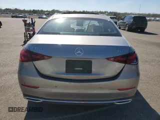 2024 Mercedes-Benz C 300 z VIN W1KAF4HB4RR231935, wystawiony jako Copart lot #53385545 z przebiegiem 11 077 mil mil oraz Szkoda całkowita • Salvage title. Historia ofert i sprzedaży dostępna na DreamBid. Obrazek 6.