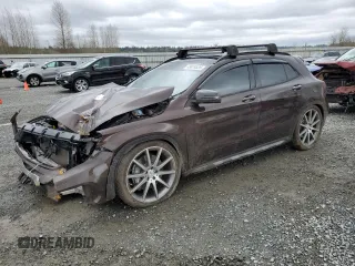 2015 Mercedes-Benz GLA 45 AMG z VIN WDDTG5CB8FJ101802, wystawiony jako Copart lot #49879535 z przebiegiem 81 598 mil mil oraz Szkoda całkowita • Salvage title. Historia ofert i sprzedaży dostępna na DreamBid. Obrazek 1.