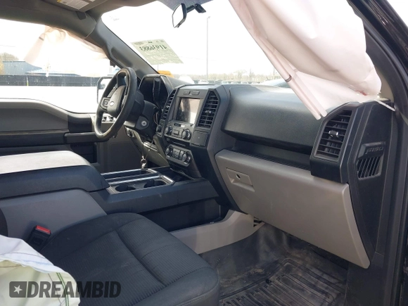 2018 Ford F-150 XL with VIN 1FTEX1EP8JFE62690, listed as a IAAI auction lot 41936883 with 162,174 mi miles. Bid and sale history available at carsss.com. Image 5.