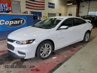 2018 Chevrolet Malibu LT z VIN 1G1ZD5ST1JF233439, wystawiony jako Copart lot #53371825 z przebiegiem 143 072 mil mil oraz Szkody całkowita. Historia ofert i sprzedaży dostępna na DreamBid. Obrazek 1.