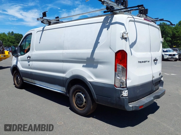 2017 Ford Transit z VIN 1FTYE1ZM4HKA28769, wystawiony jako IAAI lot #42692562 z przebiegiem 240 533 mil mil oraz . Historia ofert i sprzedaży dostępna na DreamBid. Obrazek 3.