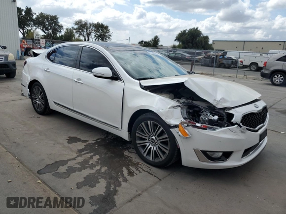 2015 Kia Cadenza Premium with VIN KNALN4D70F5174883, listed as a Copart auction lot 71745964 with 0 mi miles and Salvage Title. Bid and sale history available at carsss.com. Image 4.