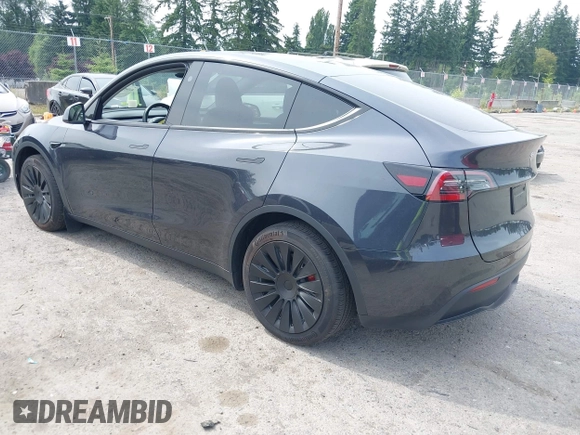 2024 Tesla Model Y с VIN 7SAYGDEDXRF054960, выставлен на аукционе IAAI как лот 42585098 с пробегом 17 703 миль миль и . История ставок и продаж доступна на DreamBid. Изображение 3.
