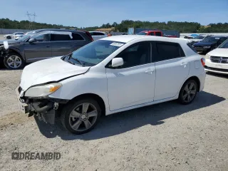 2011 Toyota Matrix S z VIN 2T1LE4EE4BC019945, wystawiony jako Copart lot #56997535 z przebiegiem 234 804 mil mil oraz Szkoda całkowita • Salvage title. Historia ofert i sprzedaży dostępna na DreamBid. Obrazek 1.