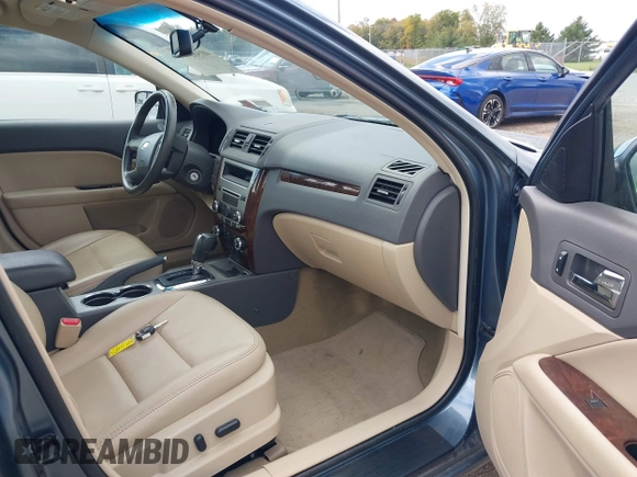2012 Ford Fusion SEL with VIN 3FAHP0JG6CR135858, listed as a IAAI auction lot 40562774 with 16,912 mi miles. Bid and sale history available at carsss.com. Image 5.
