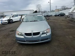 2008 BMW 3 Series 328xi with VIN WBAVC93528K040778, listed as a Copart auction lot 47112335 with 95,582 mi miles and Salvage Title. Bid and sale history available at carsss.com. Image 11.