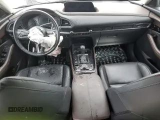 2021 Mazda CX-30 Premium with VIN 3MVDMADM4MM217643, listed as a Copart auction lot 45041145 with 27,774 mi miles and Salvage title. Bid and sale history available at DreamBid. Image 8.