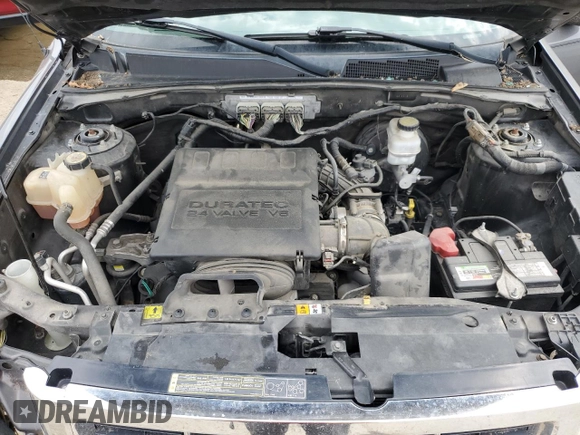 2012 Ford Escape XLT with VIN 1FMCU9DG8CKB42968, listed as a Copart auction lot 61763275 with 233,998 mi miles and Salvage title. Bid and sale history available at DreamBid. Image 11.