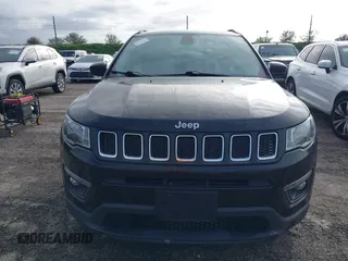 2019 Jeep Compass Latitude с VIN 3C4NJCBB2KT676877, выставлен на аукционе IAAI как лот 40476887 с пробегом Не указан миль и . История ставок и продаж доступна на DreamBid. Изображение 6.