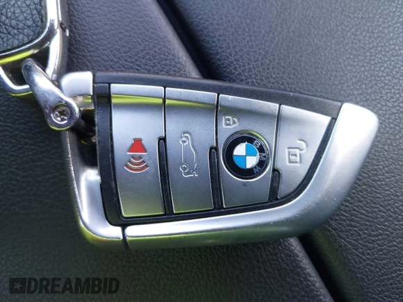 2019 BMW 5 Series 530e with VIN WBAJA9C59KB393045, listed as a IAAI auction lot 40994533 with 64,070 mi miles and . Bid and sale history available at DreamBid. Image 11.