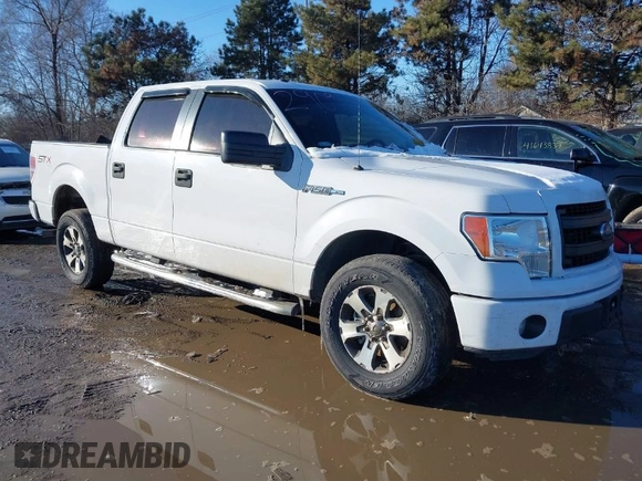 2014 Ford F-150 XL with VIN 1FTFW1EF8EKE30169, listed as a IAAI auction lot 41633608 with 188,642 mi miles. Bid and sale history available at carsss.com. Image 1.