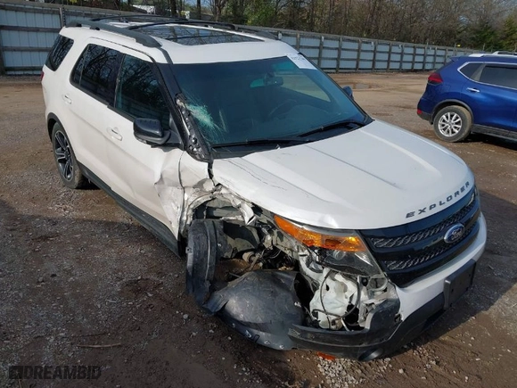 2015 Ford Explorer Sport with VIN 1FM5K8GT1FGC11511, listed as a IAAI auction lot 41922269 with 163,014 mi miles. Bid and sale history available at carsss.com. Image 6.