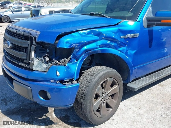 2013 Ford F-150 XL with VIN 1FTFW1CF3DFD63863, listed as a IAAI auction lot 41707964 with 163,327 mi miles. Bid and sale history available at carsss.com. Image 6.