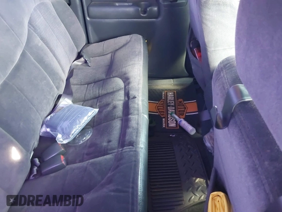 2001 Chevrolet Silverado 1500 LS with VIN 2GCEC19T611362534, listed as a IAAI auction lot 42262537 with 231,398 mi miles and . Bid and sale history available at DreamBid. Image 8.