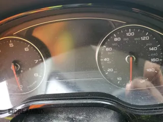 2015 Audi A8 3.0T z VIN WAU3GAFD2FN026312, wystawiony jako Copart lot #53914905 z przebiegiem Nie podano mil oraz Szkoda całkowita • Salvage title. Historia ofert i sprzedaży dostępna na DreamBid. Obrazek 9.